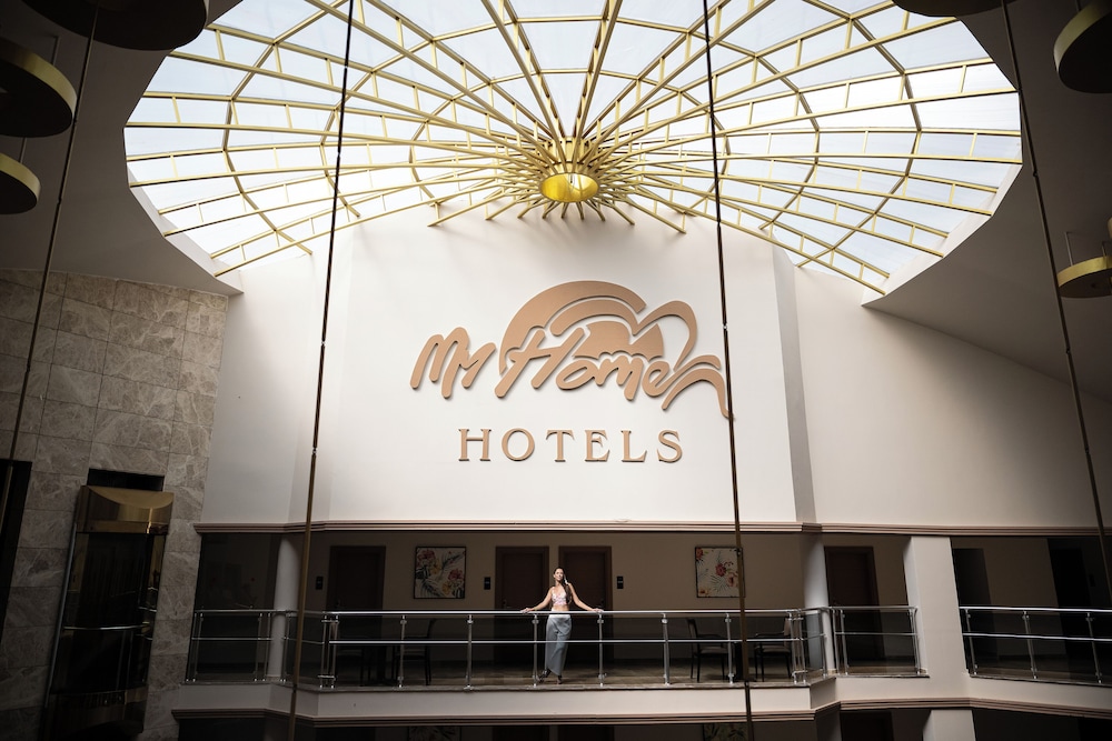 My Home Resort - All inclusive — Hotel building in Alanya