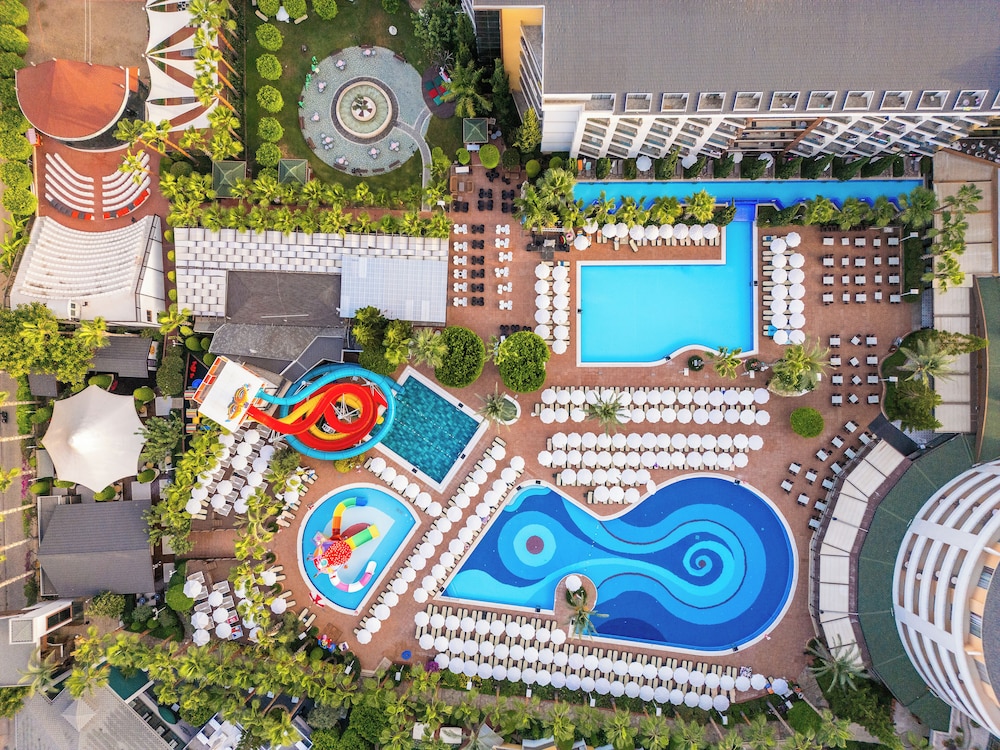 My Home Resort - All inclusive — Swimming pool in Alanya