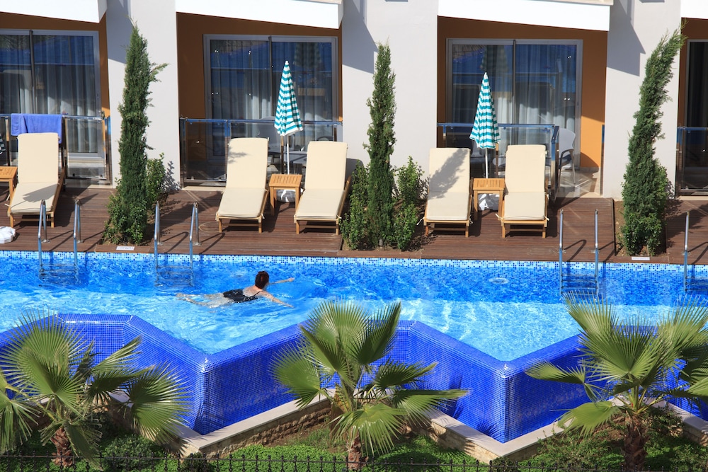 My Home Resort - All inclusive — Swimming pool in Alanya