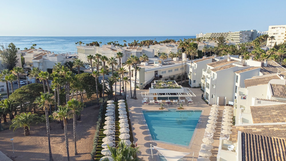 Hipotels Mediterraneo Club — Main photo in Sa Coma, Balearic Islands