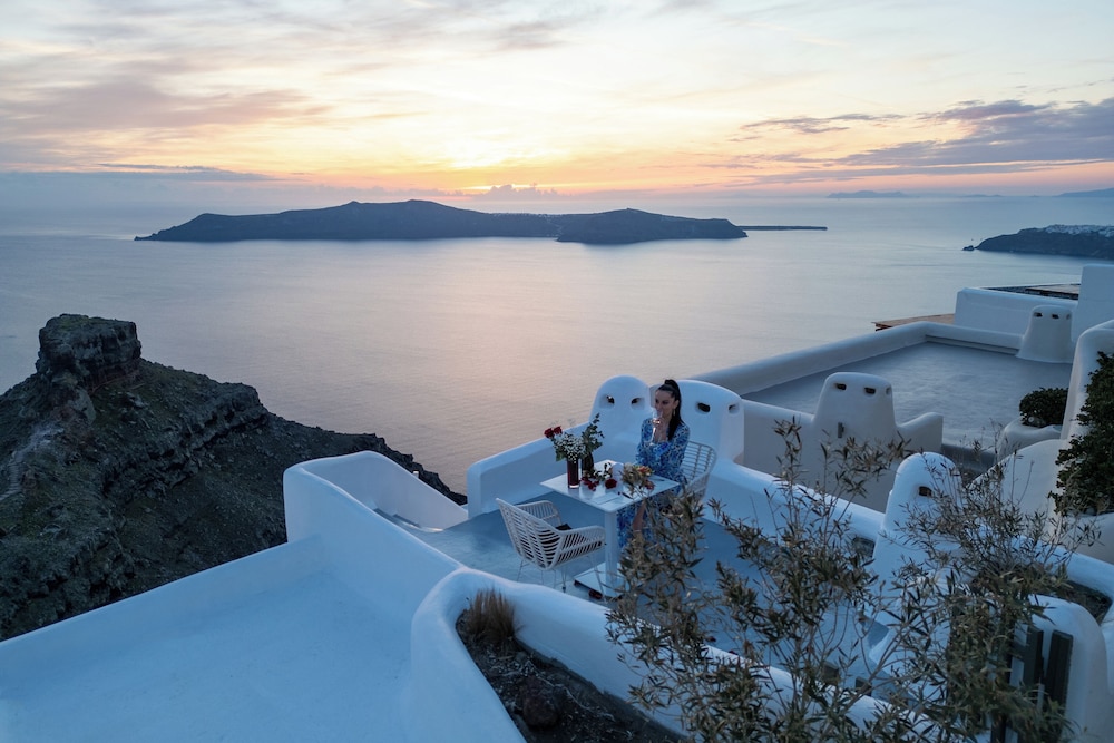 Heavens Edge by Mr and Mrs White — Restaurant & bars in Imerovigli, South Aegean