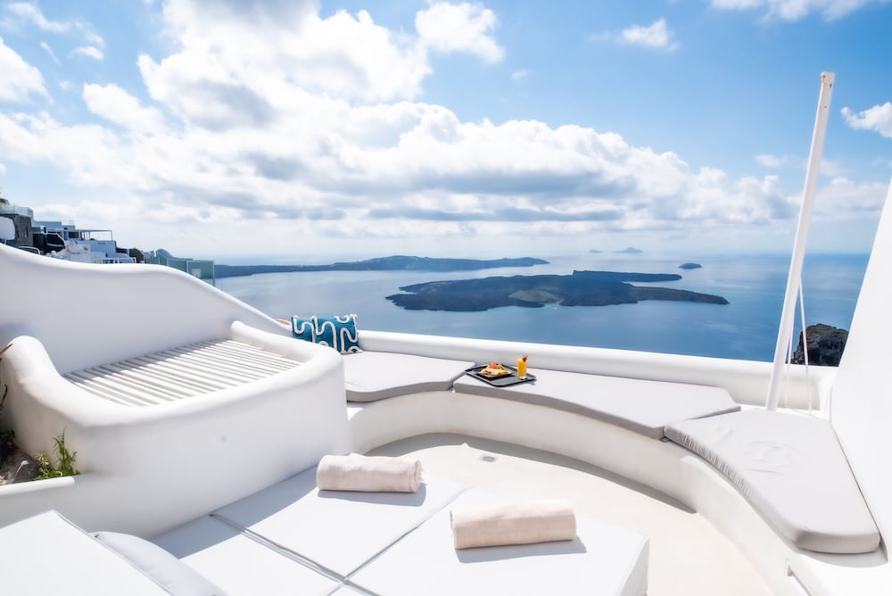 Heavens Edge by Mr and Mrs White — Hotel building in Imerovigli, South Aegean