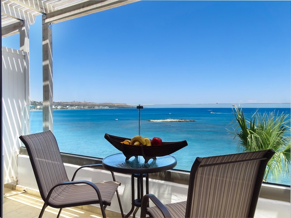 Lido Star Beach — Attractions in the area in Faliraki, South Aegean