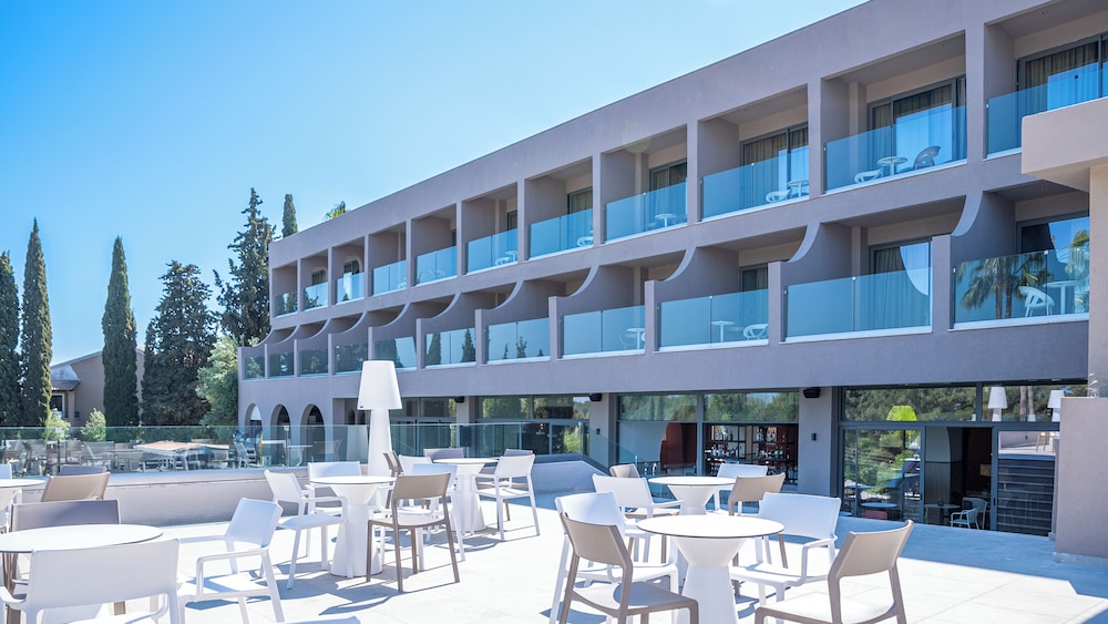 Iolida Corfu Resort by Smile Hotels — Hotel building in Dassia, Ionian Islands