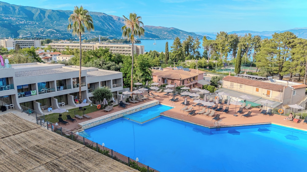 Iolida Corfu Resort by Smile Hotels — Swimming pool in Dassia, Ionian Islands