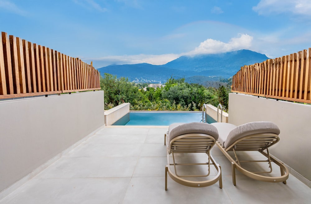 Iolida Corfu Resort by Smile Hotels — Swimming pool in Dassia, Ionian Islands