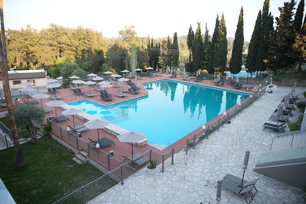 Iolida Corfu Resort by Smile Hotels — Swimming pool in Dassia, Ionian Islands