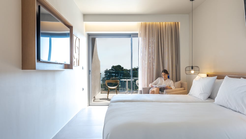 Iolida Corfu Resort by Smile Hotels — Hotel rooms in Dassia, Ionian Islands