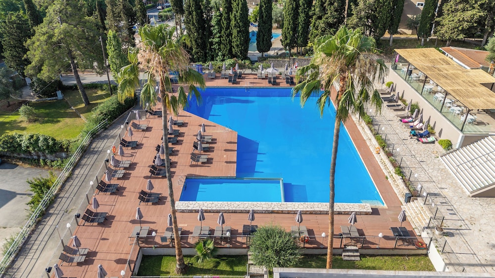 Iolida Corfu Resort by Smile Hotels — Swimming pool in Dassia, Ionian Islands