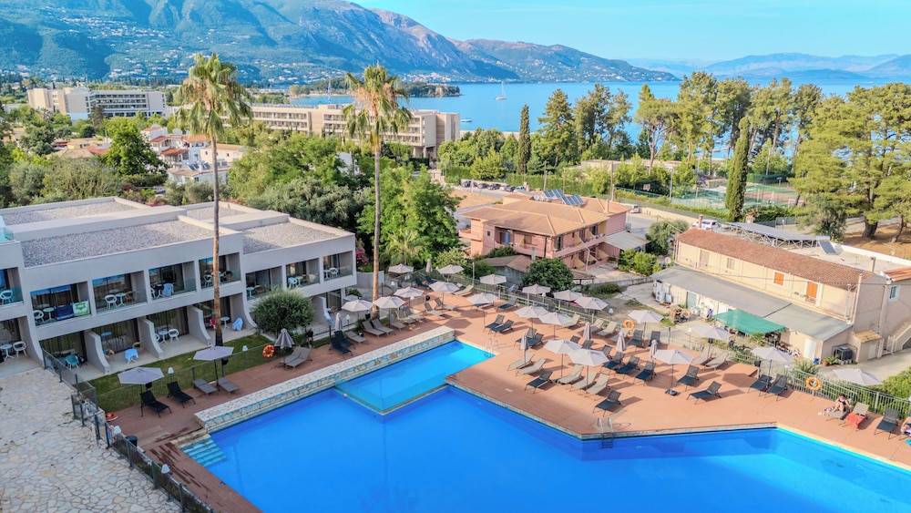 Iolida Corfu Resort by Smile Hotels — Swimming pool in Dassia, Ionian Islands