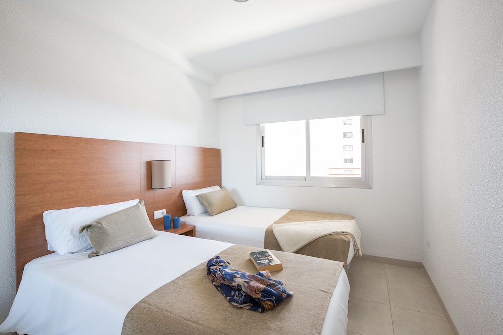 Pierre & Vacances Benidorm Levante  (Adults recommended) — Hotel rooms in Benidorm, Valencian Community