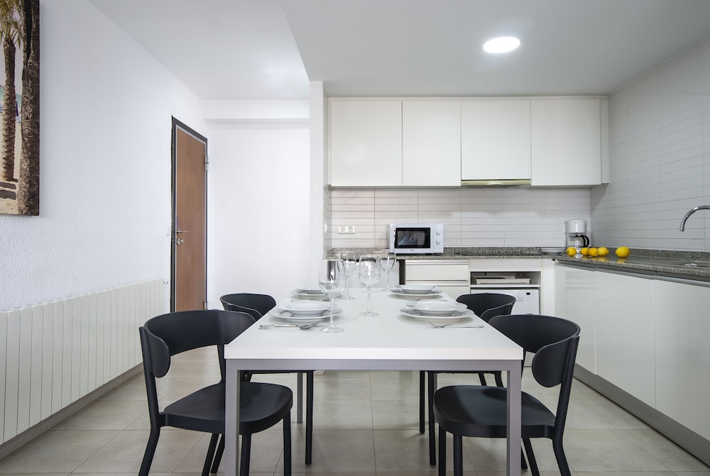 Pierre & Vacances Benidorm Levante  (Adults recommended) — Hotel rooms in Benidorm, Valencian Community