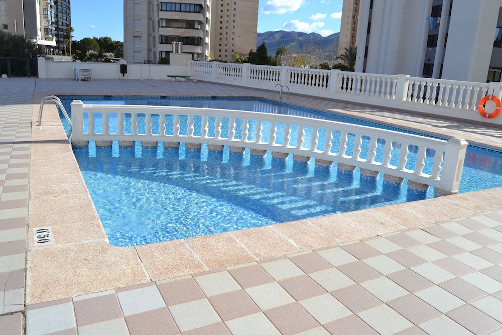 Pierre & Vacances Benidorm Levante  (Adults recommended) — Swimming pool in Benidorm, Valencian Community