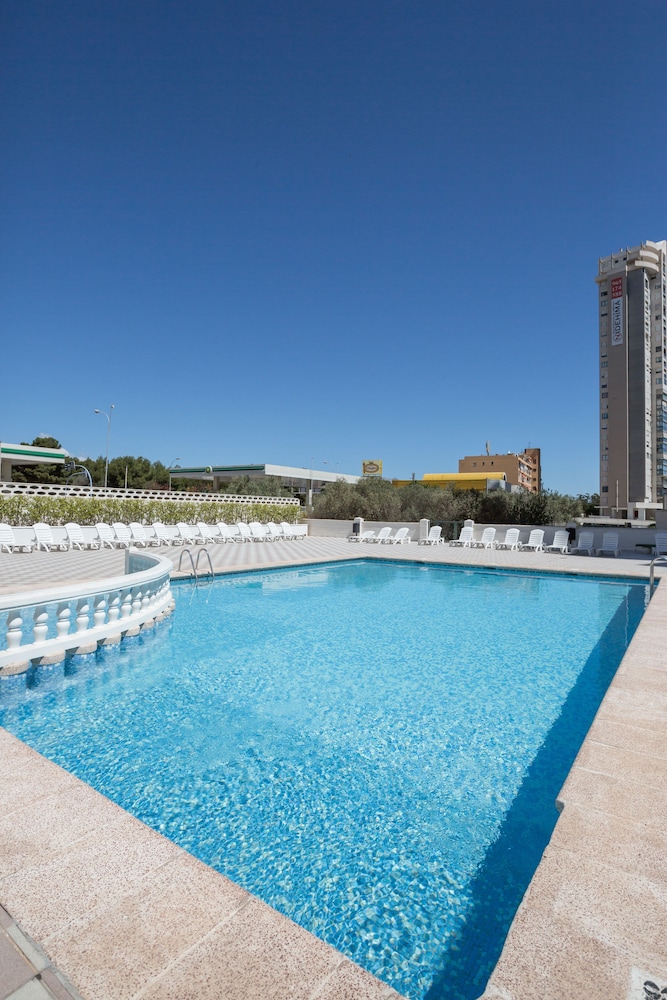 Pierre & Vacances Benidorm Levante  (Adults recommended) — Main photo in Benidorm, Valencian Community