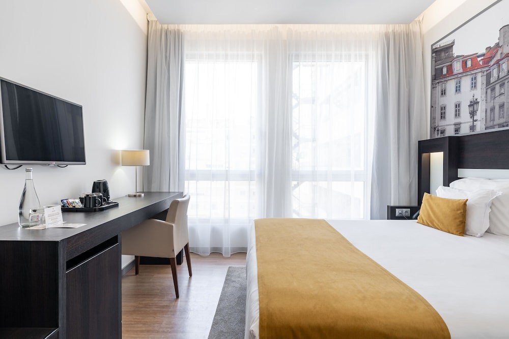 Jupiter Lisboa Hotel – Rooftop & Spa — Hotel rooms in Lisbon, Lisboa