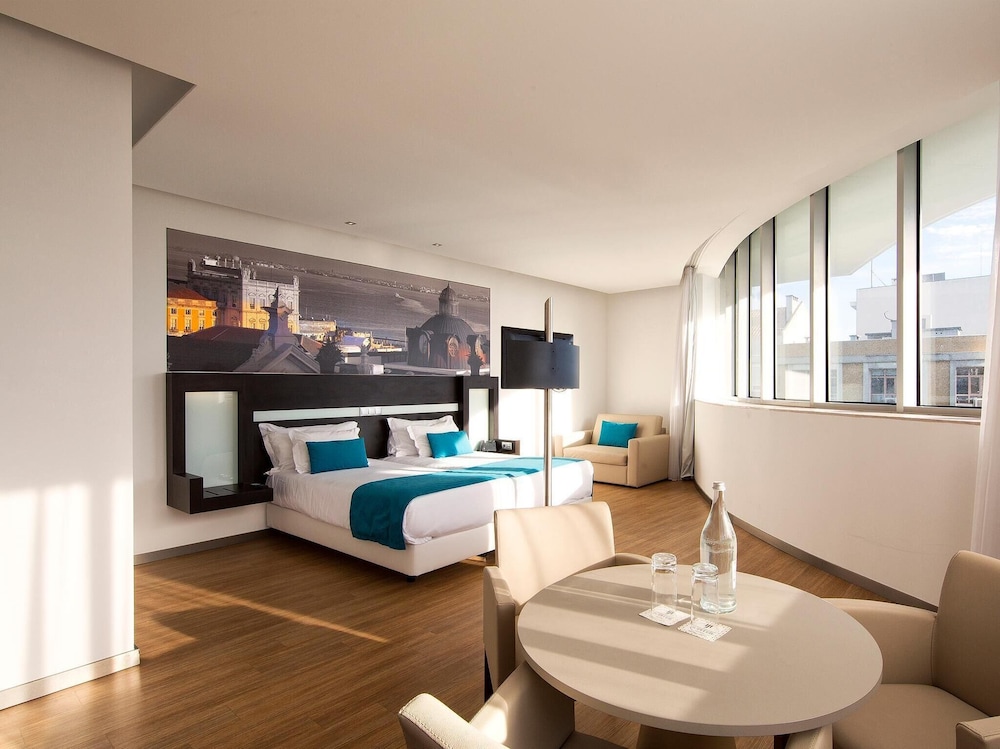 Jupiter Lisboa Hotel – Rooftop & Spa — Hotel rooms in Lisbon, Lisboa