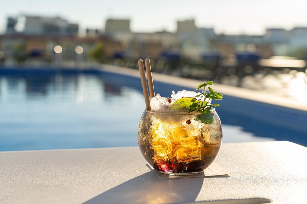 Jupiter Lisboa Hotel – Rooftop & Spa — Restaurant & bars in Lisbon, Lisboa