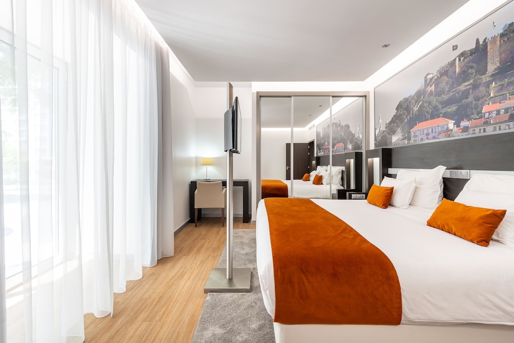 Jupiter Lisboa Hotel – Rooftop & Spa — Hotel rooms in Lisbon, Lisboa