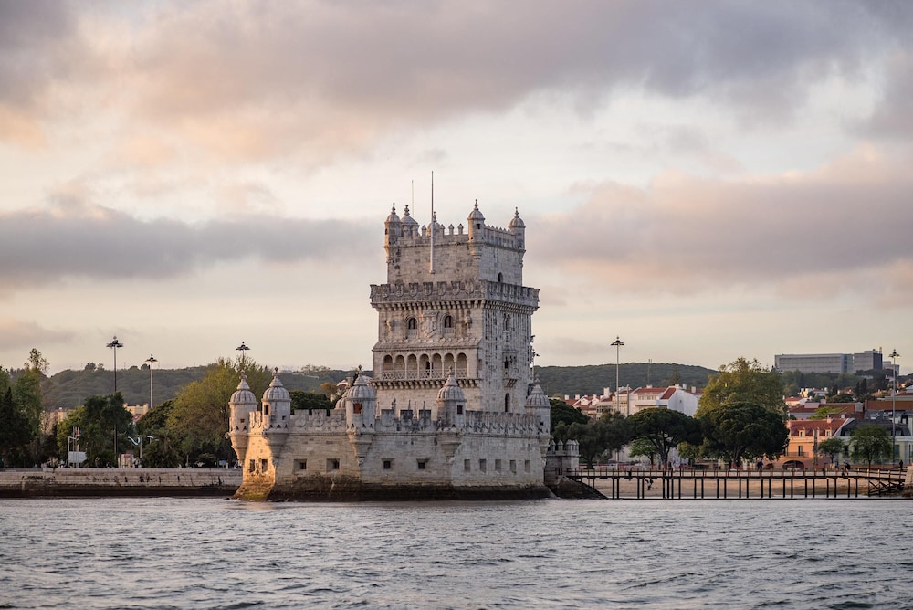 Jupiter Lisboa Hotel – Rooftop & Spa — Attractions in the area in Lisbon, Lisboa