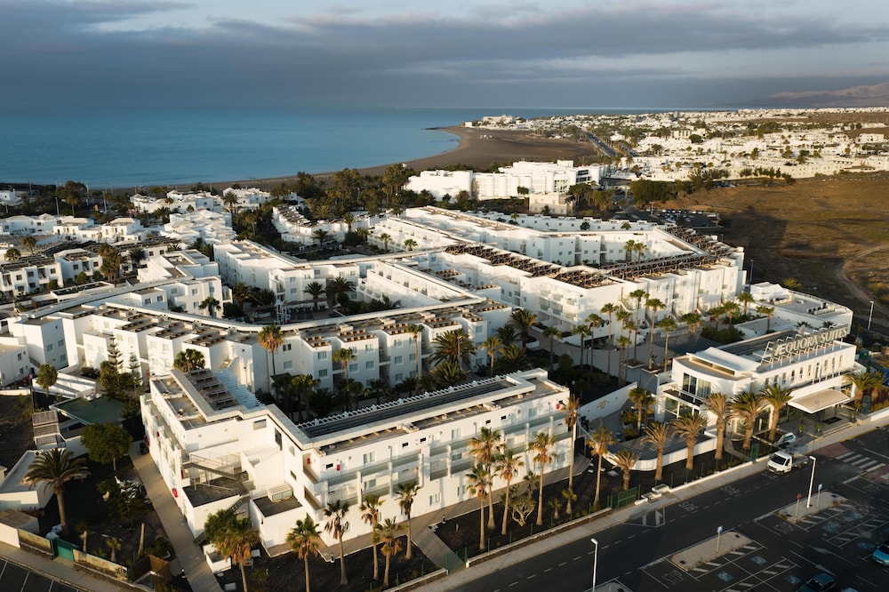 Aequora Lanzarote Suites — Hotel building in Puerto del Carmen, Canary Islands