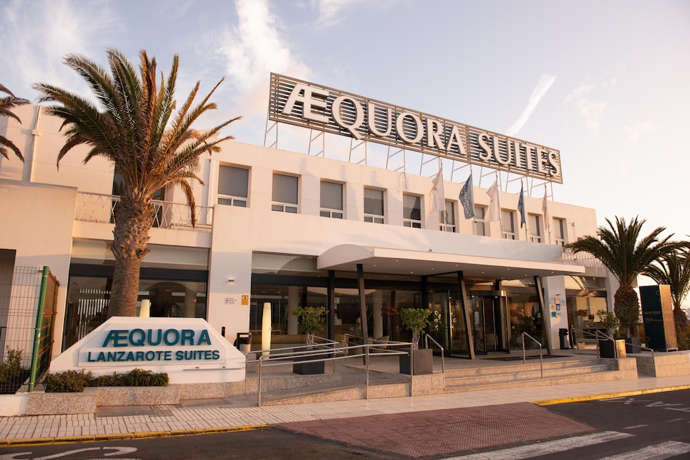 Aequora Lanzarote Suites — Hotel building in Puerto del Carmen, Canary Islands