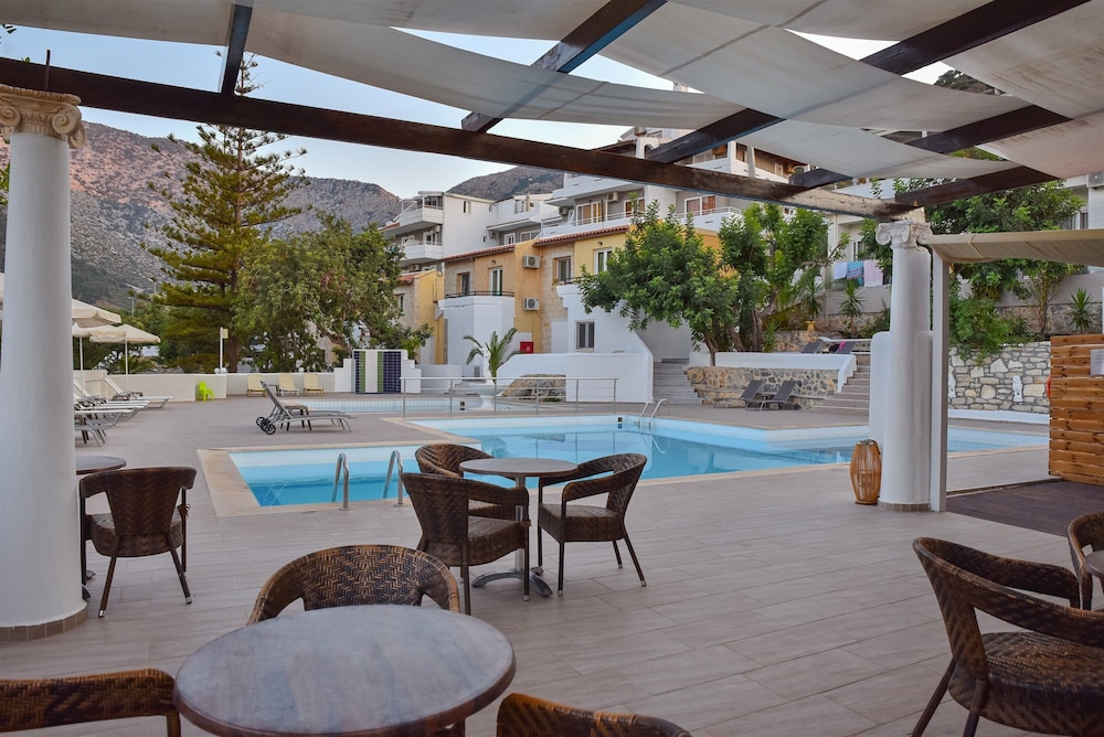 Bali Mare Village — Swimming pool in Bali