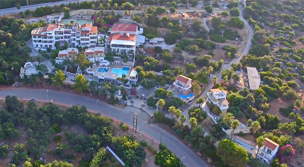 Bali Mare Village — Hotel building in Bali