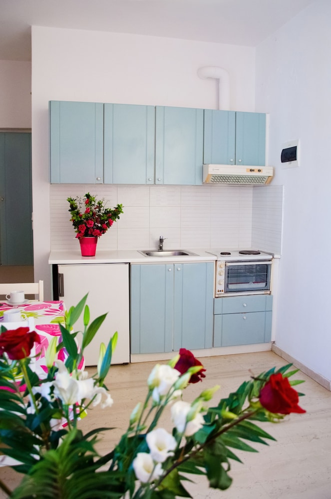 Galini Apartments — Hotel rooms in Malia