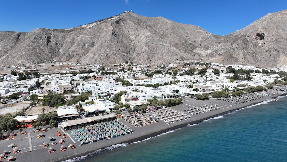 Marybill — Attractions in the area in Perissa, South Aegean