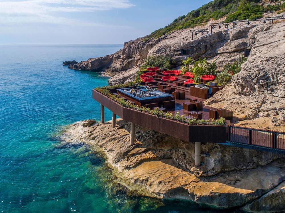 Maxx Royal Kemer — Restaurant & bars in Kemer