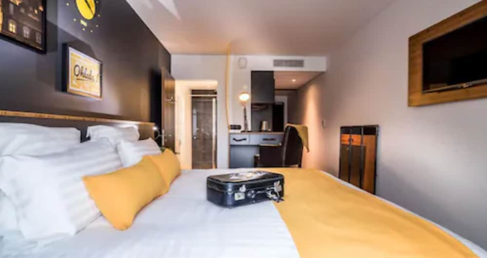 Best Western Plus Suitcase Paris La Defense - zdjęcie 4