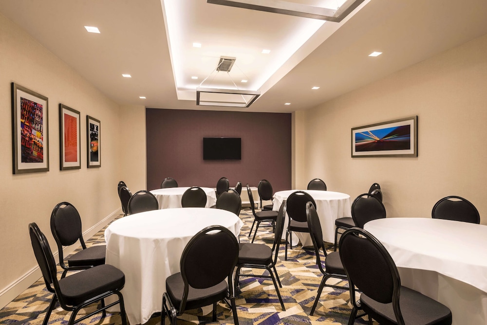 Homewood Suites New York/Midtown Manhattan Times Square — Hotel building in New York City, New York State