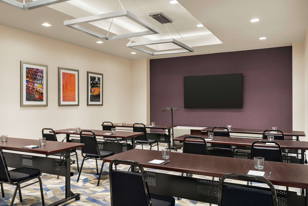 Homewood Suites New York/Midtown Manhattan Times Square — Hotel building in New York City, New York State