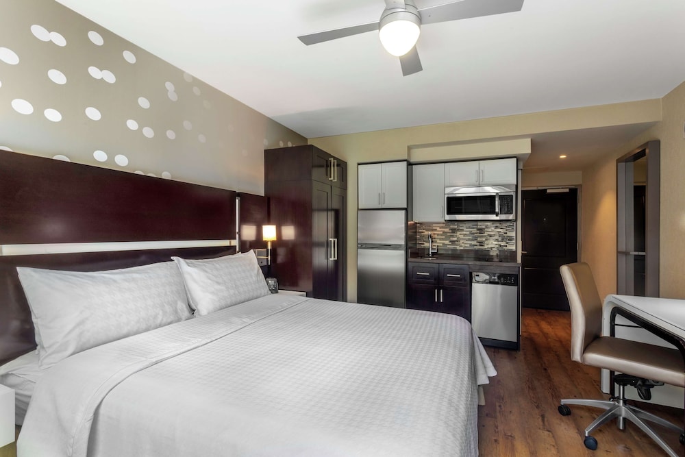 Homewood Suites New York/Midtown Manhattan Times Square — Hotel rooms in New York City, New York State
