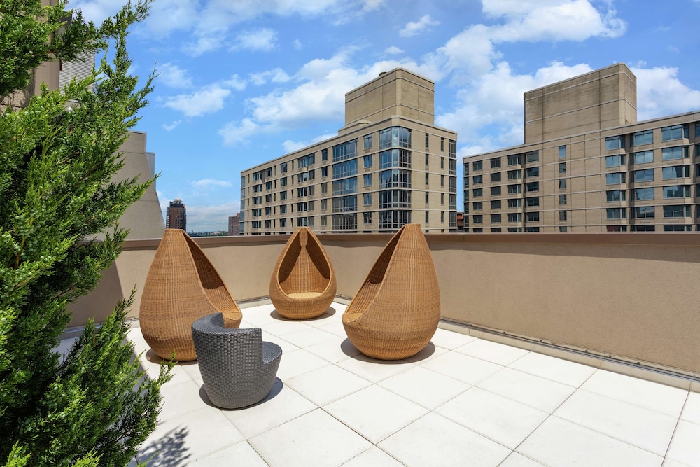 Homewood Suites New York/Midtown Manhattan Times Square — Hotel building in New York City, New York State