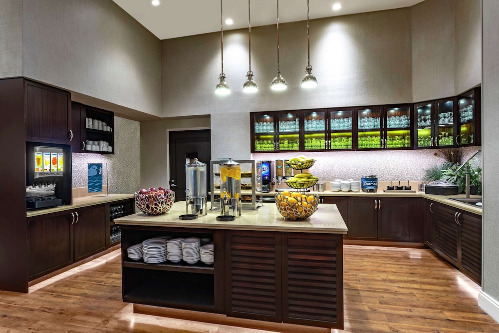 Homewood Suites New York/Midtown Manhattan Times Square — Restaurant & bars in New York City, New York State