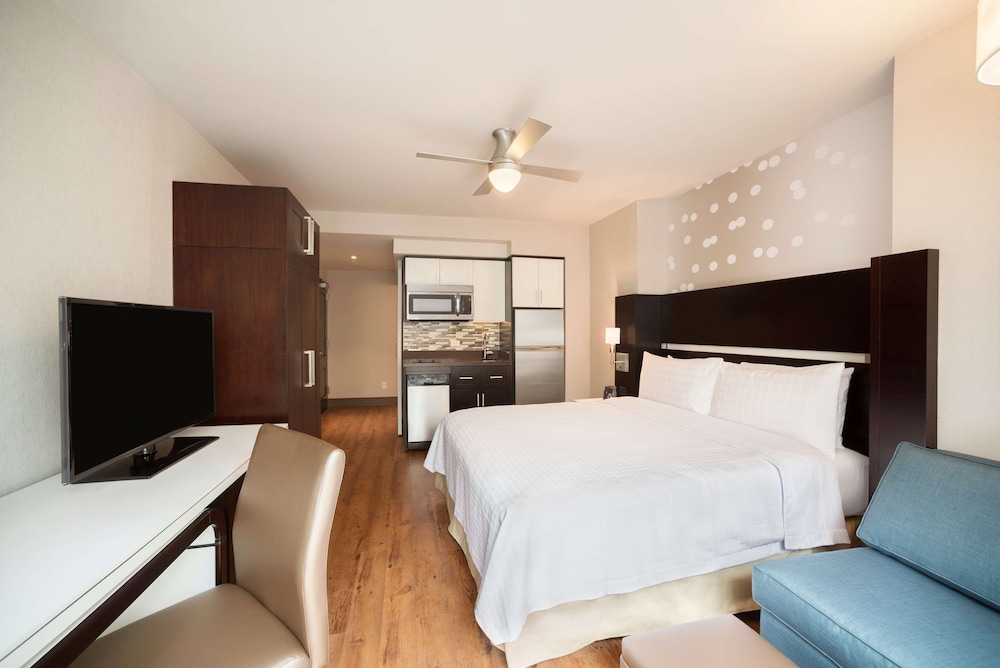 Homewood Suites New York/Midtown Manhattan Times Square — Hotel rooms in New York City, New York State