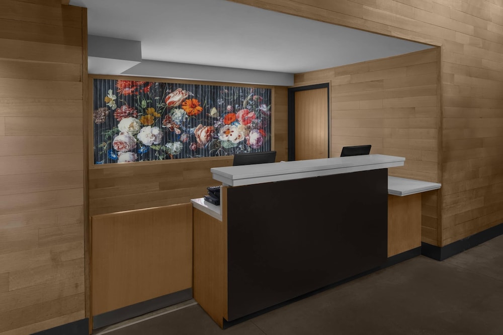 Cambria Hotel New York - Chelsea — Hotel building in New York City, New York State