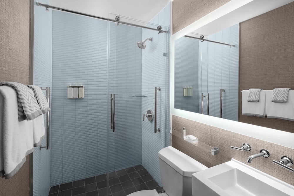 Cambria Hotel New York - Chelsea — Hotel rooms in New York City, New York State