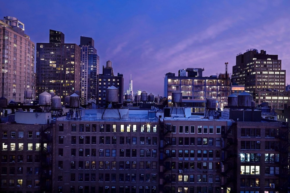 Cambria Hotel New York - Chelsea — Hotel building in New York City, New York State