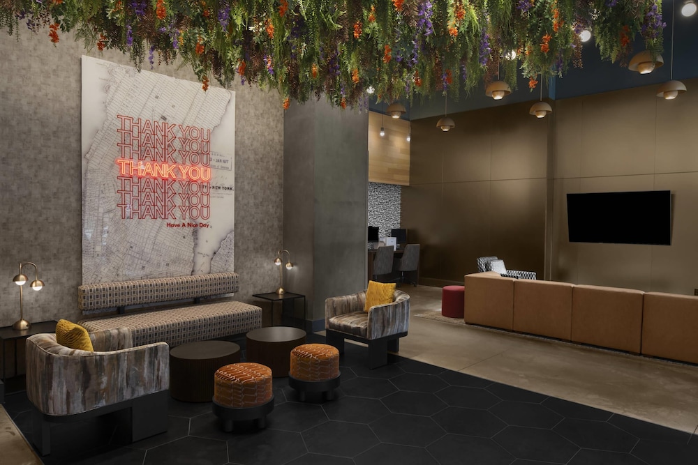 Cambria Hotel New York - Chelsea — Restaurant & bars in New York City, New York State