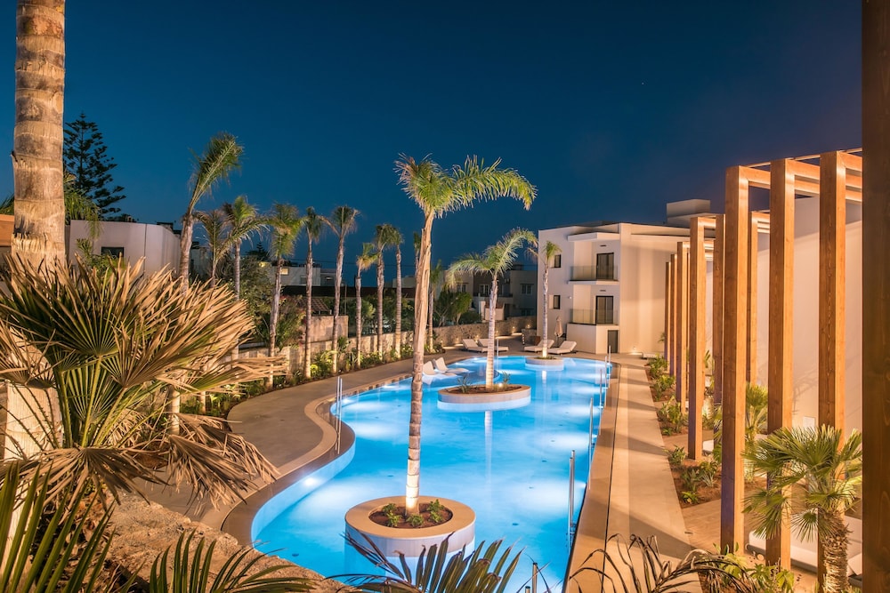 Noble Hotel Suites - Adults Only — Swimming pool in Gouves