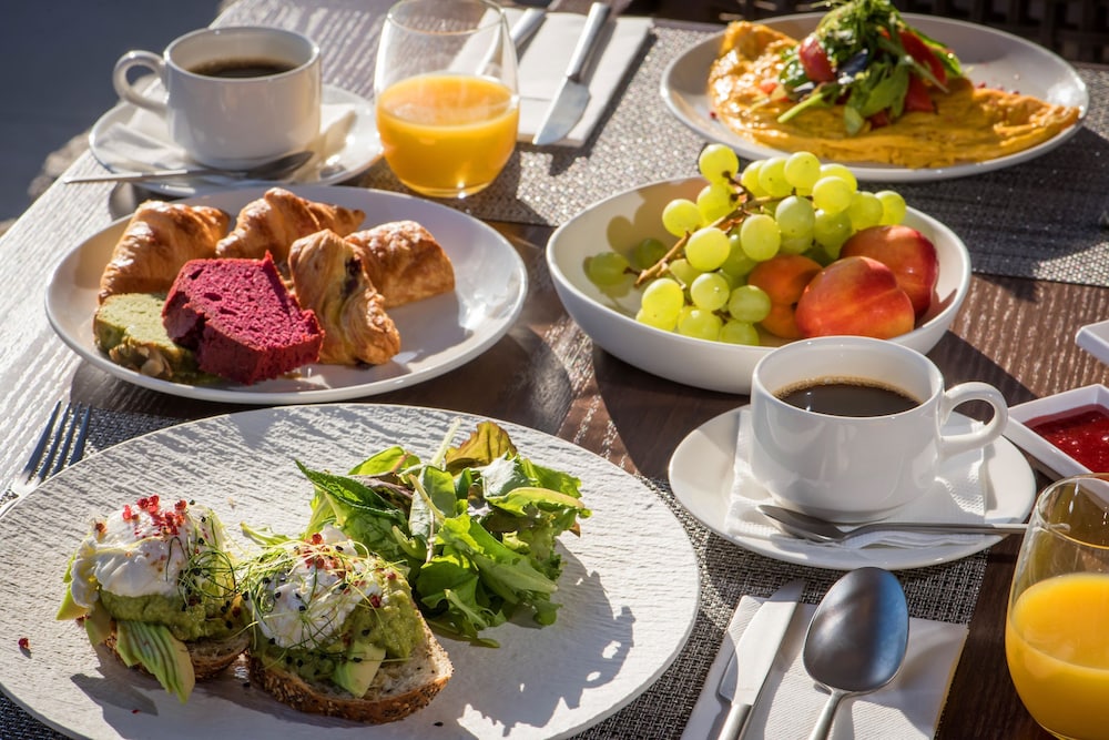 Noble Hotel Suites - Adults Only — Restaurant & bars in Gouves