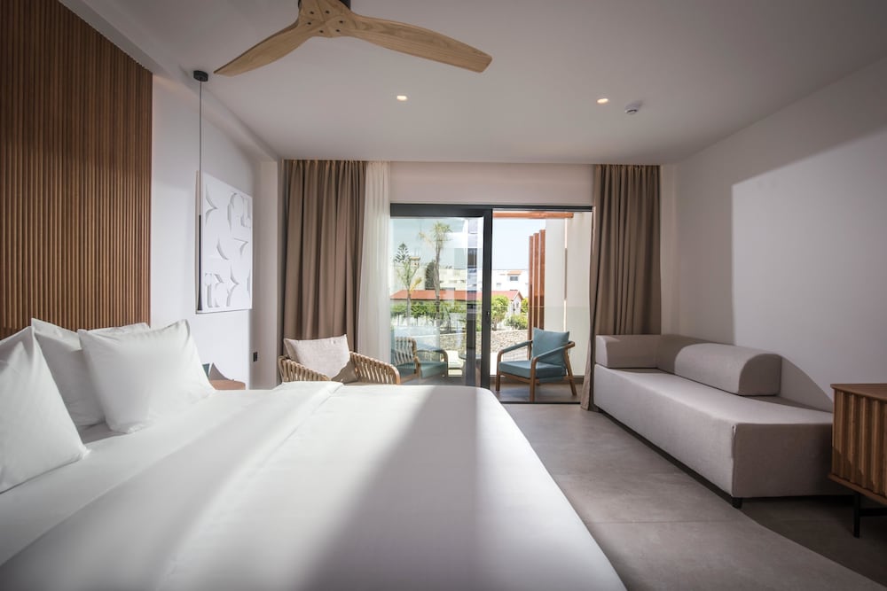 Noble Hotel Suites - Adults Only — Hotel rooms in Gouves