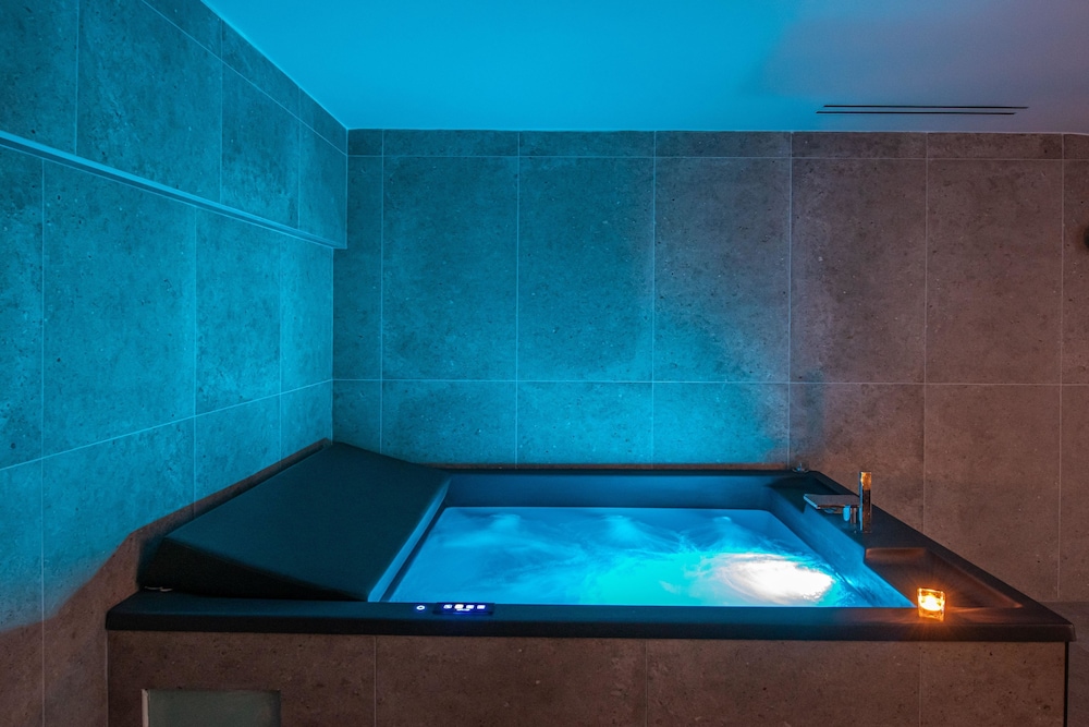 Noble Hotel Suites - Adults Only — Spa in Gouves