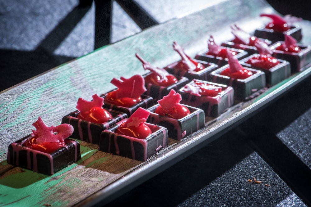 Noble Hotel Suites - Adults Only — Restaurant & bars in Gouves