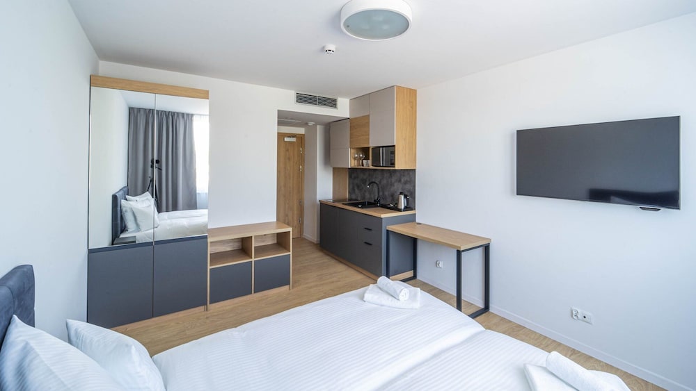 Milo Aparthotel — Hotel rooms in Wroclaw, Lower Silesia