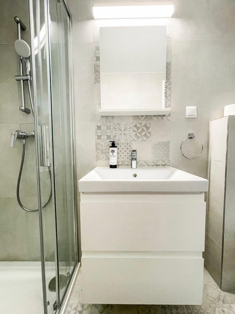 Milo Aparthotel — Hotel rooms in Wroclaw, Lower Silesia