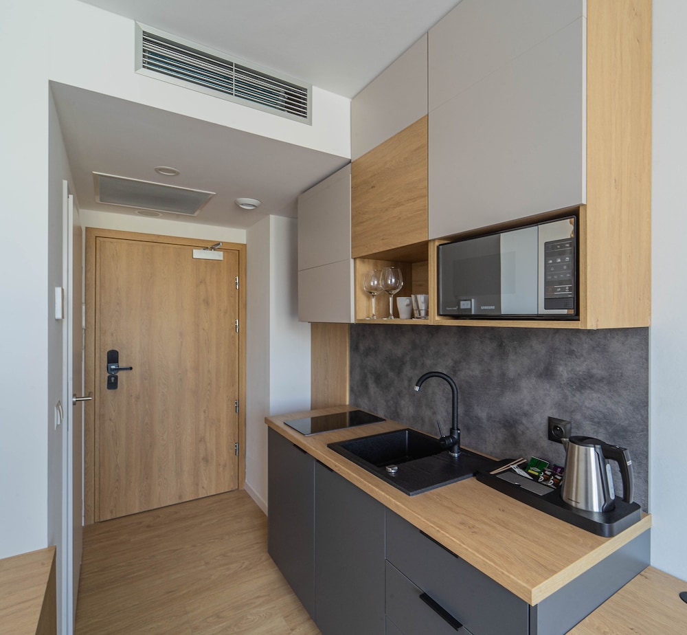 Milo Aparthotel — Hotel rooms in Wroclaw, Lower Silesia