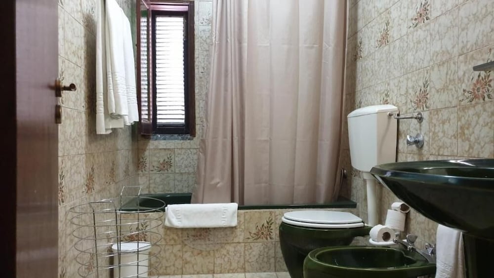 Monte Gordo Hotel Apartamentos & Spa — Hotel rooms in Monte Gordo, Faro